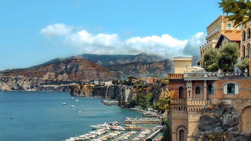 Dawe-Yachts- Destinos- Mediterraneo- Costa Amalfitana-Italia- Capri