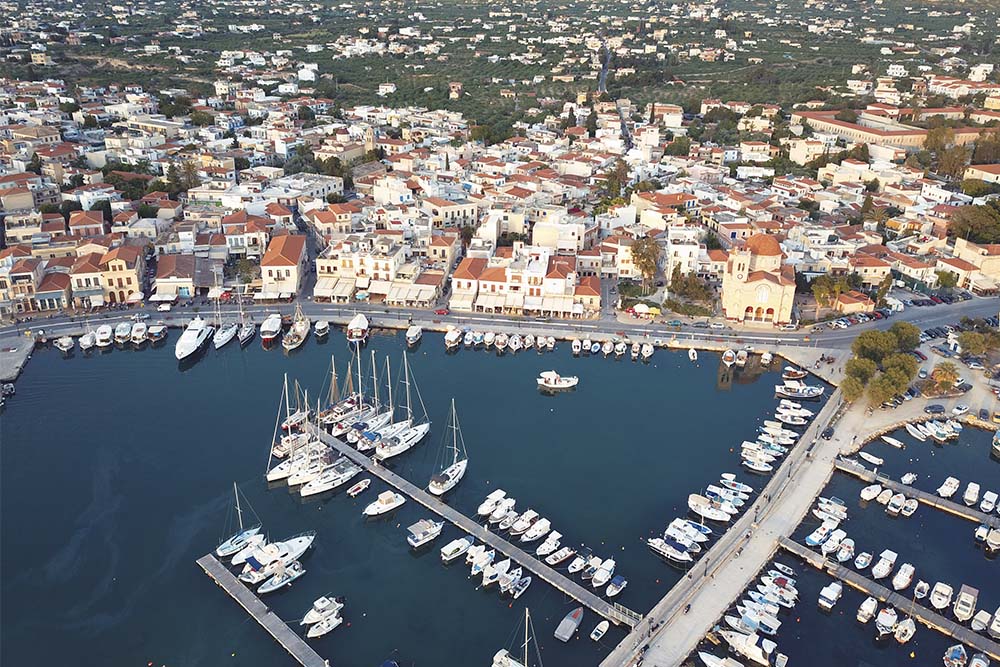 Dawe-Yachts-Destinos- Mediterraneo- Saronico- Grecia- Egina